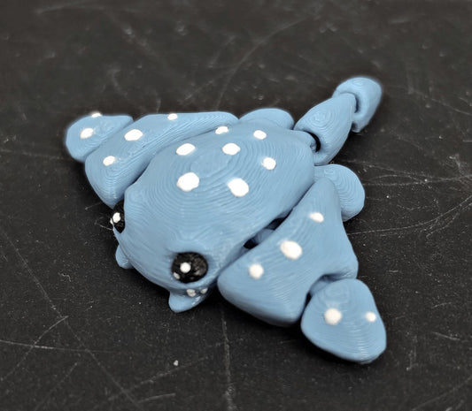 Spotted Mini Manta Ray – 2" 3D Printed Flexi Fidget Toy - Fossil Driven